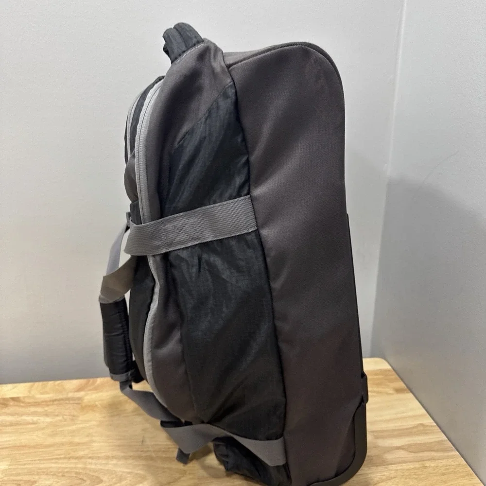 Eddie Bauer Commuter Duffel Rolling Carry On Backpack Wheeled Travel Bag Black